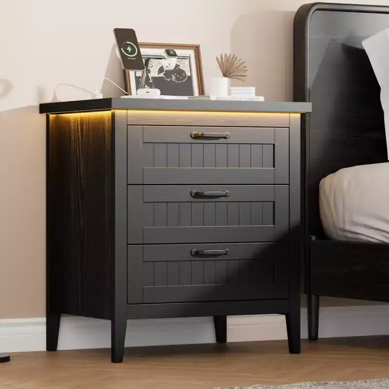 3-Drawer Dresser Nightstand w/ Charging Station & Lights, Modern Wood Chest of Drawers, Storage Organizer Cabinet for Bedroom & Closet